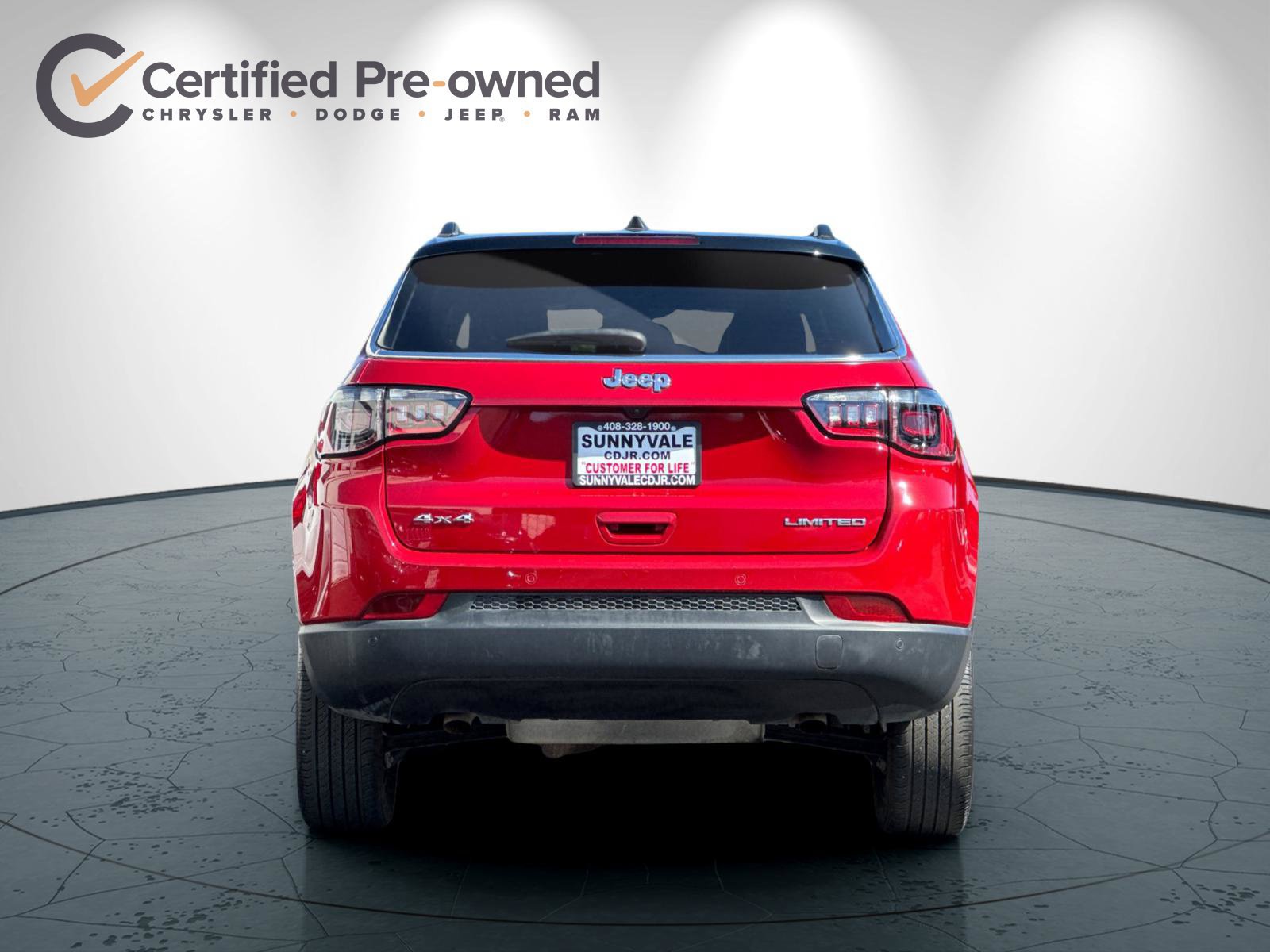 Used 2025 Jeep Compass Limited AWD/4WD image 5