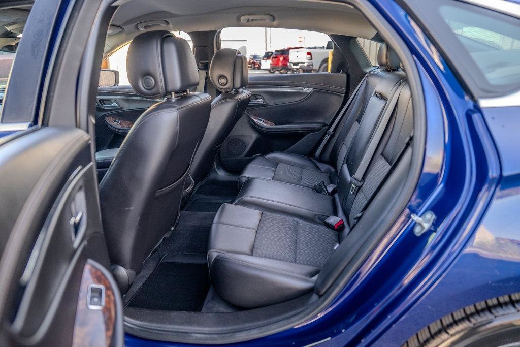 Used 2014 Chevrolet Impala LT w/ Convenience Package FWD image 15