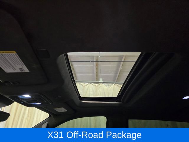 Used 2025 GMC Sierra 3500 Denali Ultimate image 14
