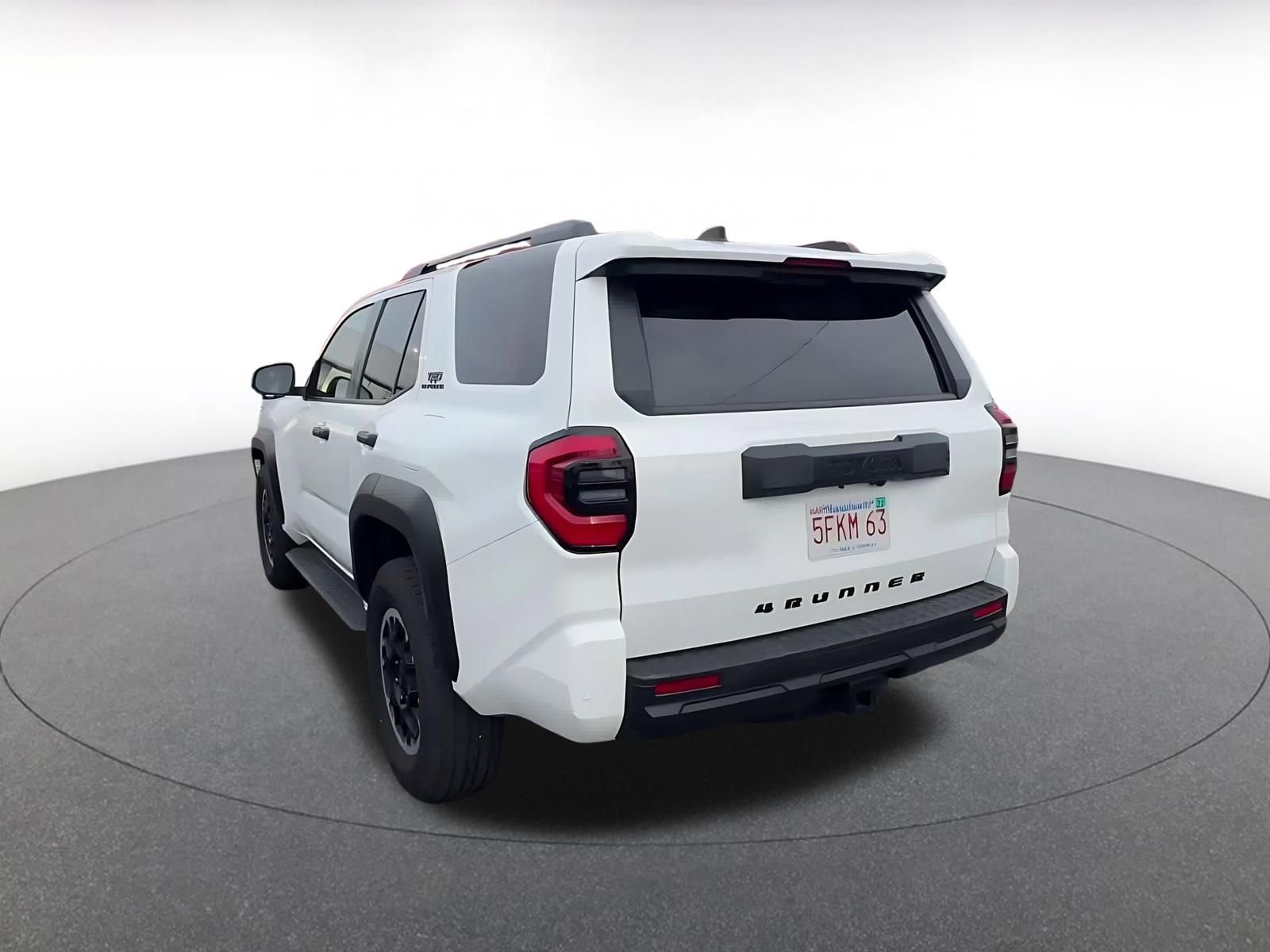 Used 2025 Toyota 4Runner TRD Off-Road image 11