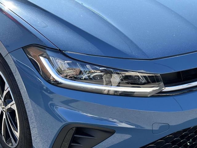 Used 2025 Volkswagen Jetta Sport FWD image 10