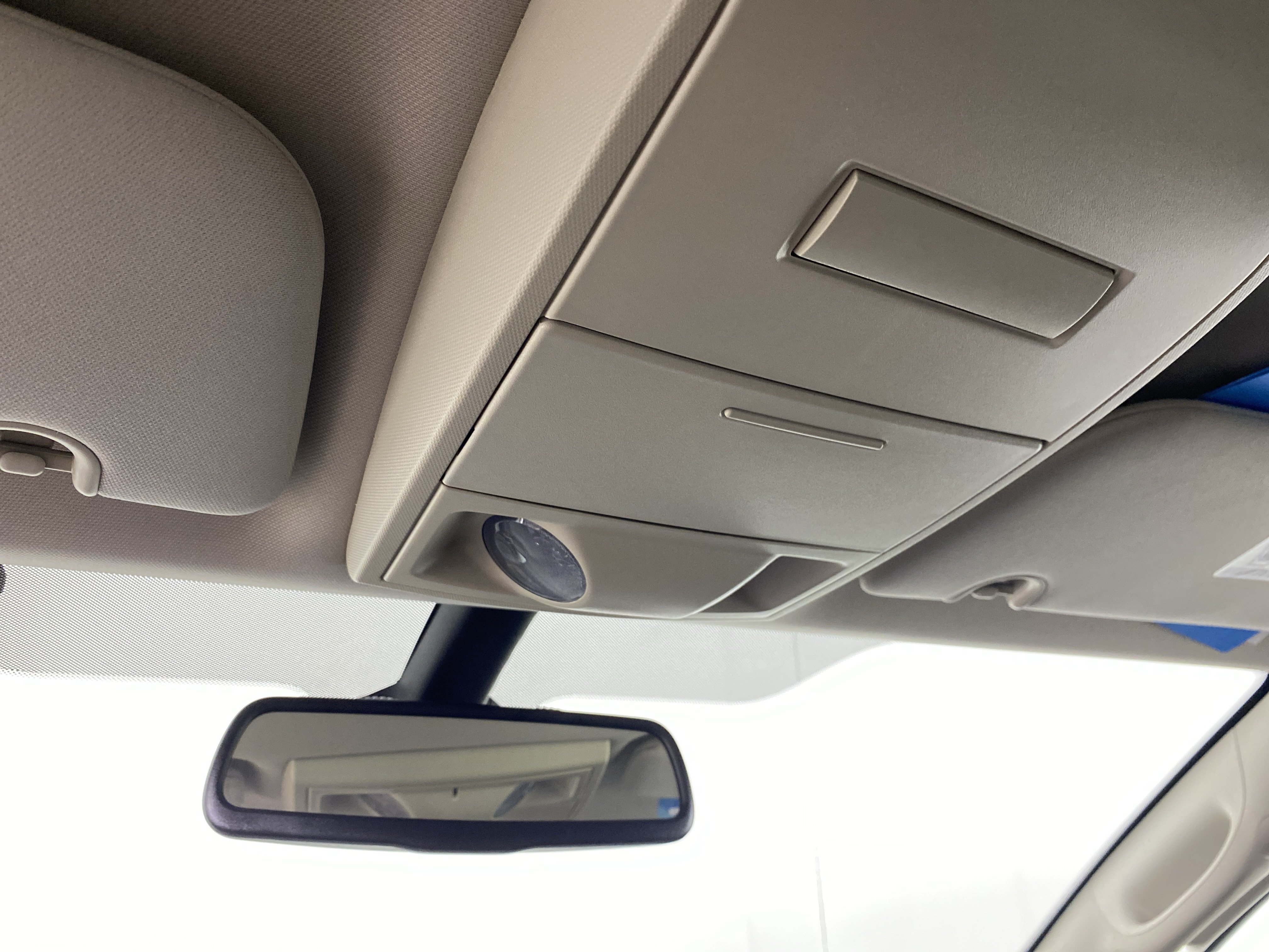 Used 2019 Dodge Grand Caravan SE w/ UConnect Hands-Free Group FWD image 32