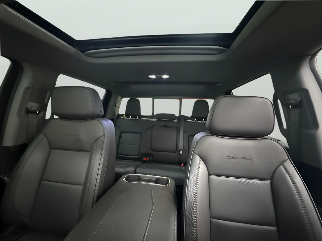 Used 2025 GMC Sierra 1500 Denali AWD/4WD image 14