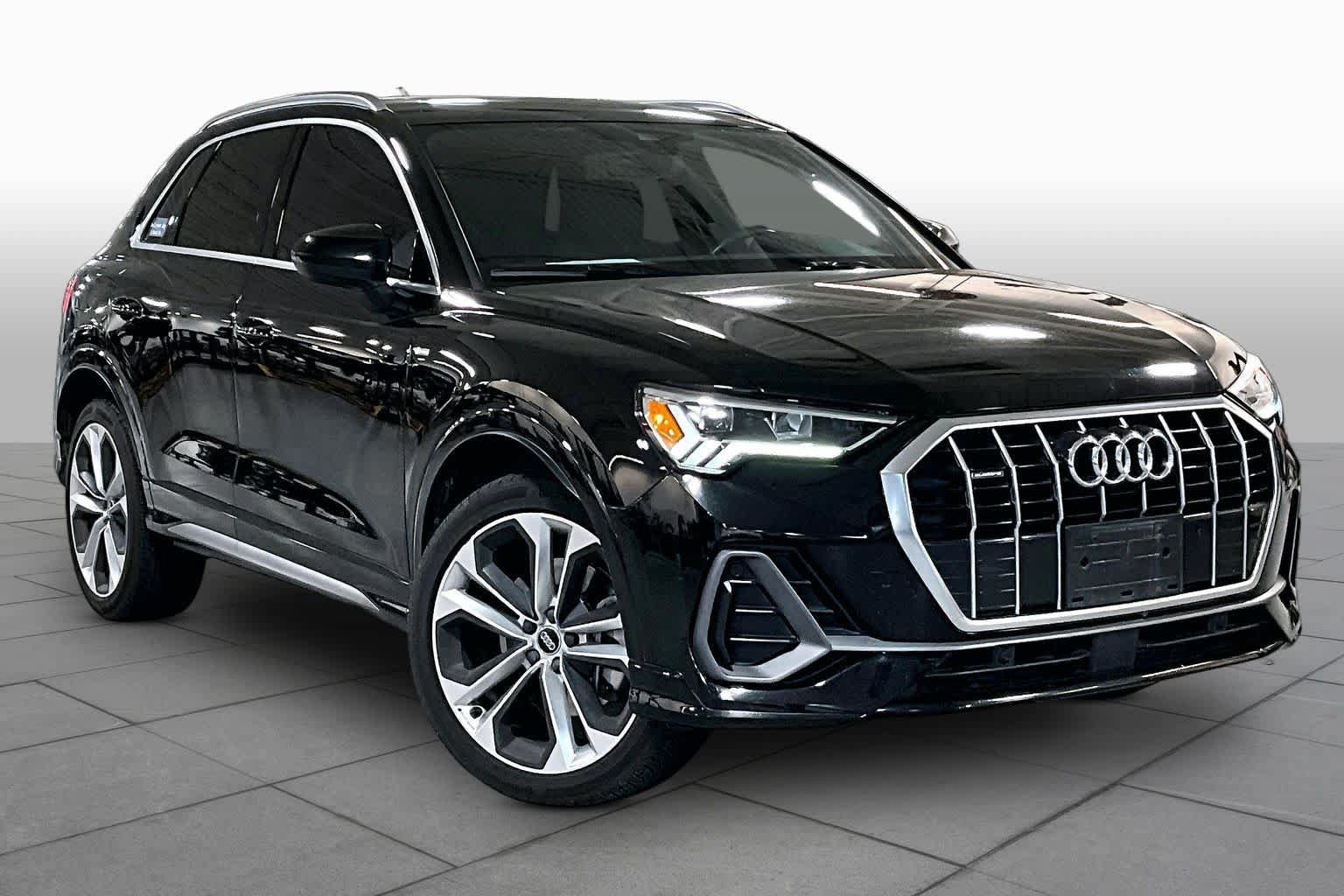 Used 2020 Audi Q3 2.0T Premium Plus w/ Premium Plus Package AWD/4WD image 3