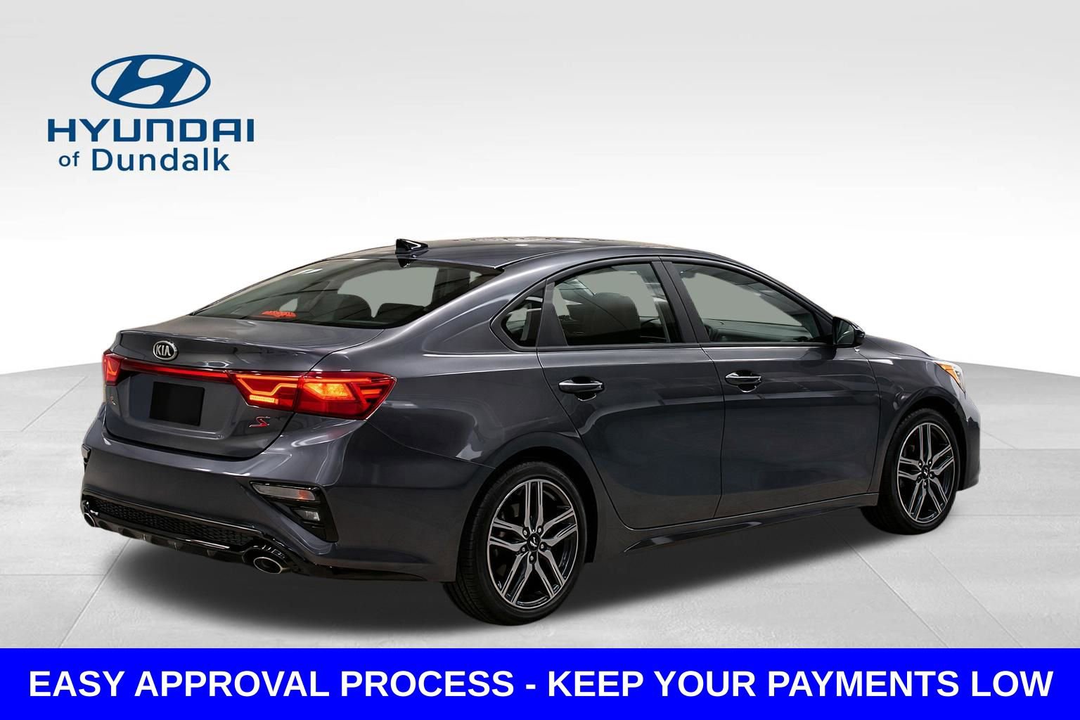 Used 2019 Kia Forte S image 2