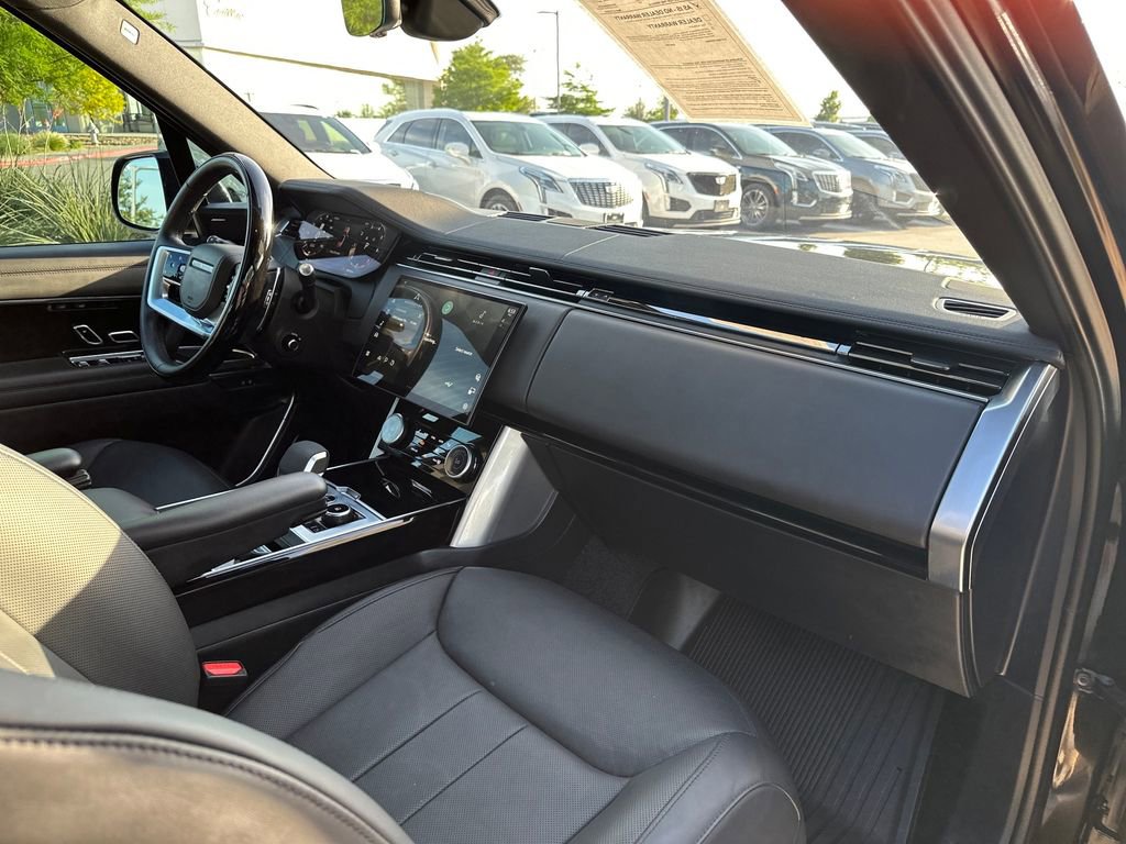Used 2023 Land Rover Range Rover SE AWD/4WD image 39