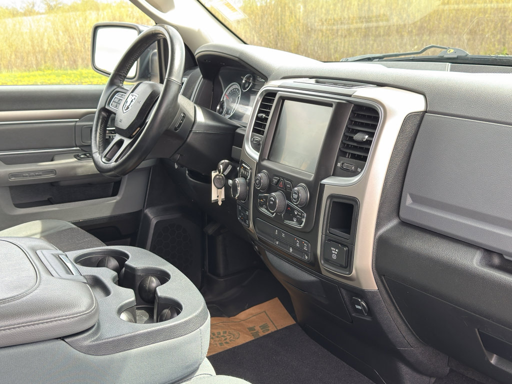 Used 2014 RAM 1500 Big Horn image 30