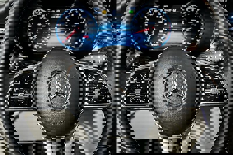 Used 2022 Mercedes-Benz GLC 300 4MATIC image 26