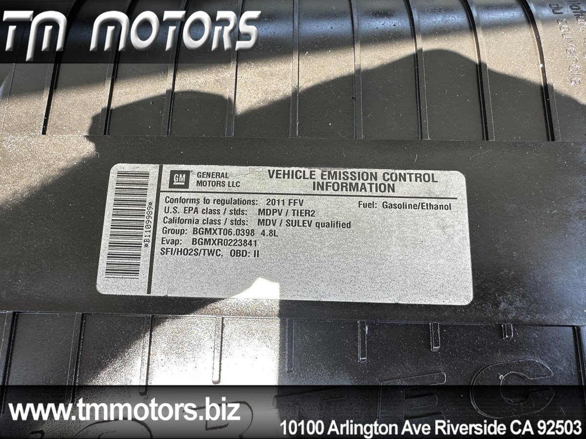 Used 2011 Chevrolet Express 2500 RWD image 19