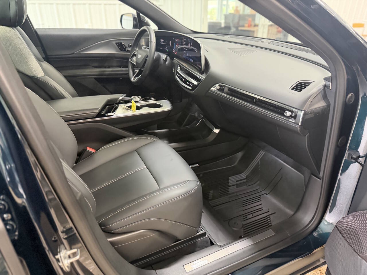 Used 2024 Cadillac Lyriq Tech w/ LPO, Floor Liner Package AWD/4WD image 17