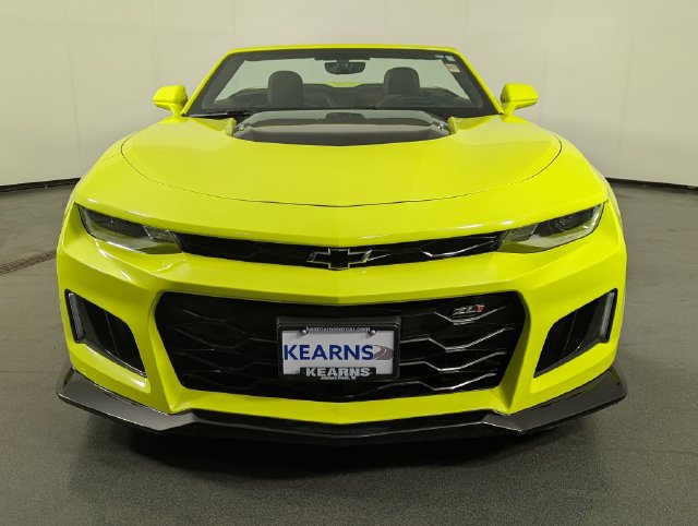 Used 2020 Chevrolet Camaro ZL1 RWD image 4