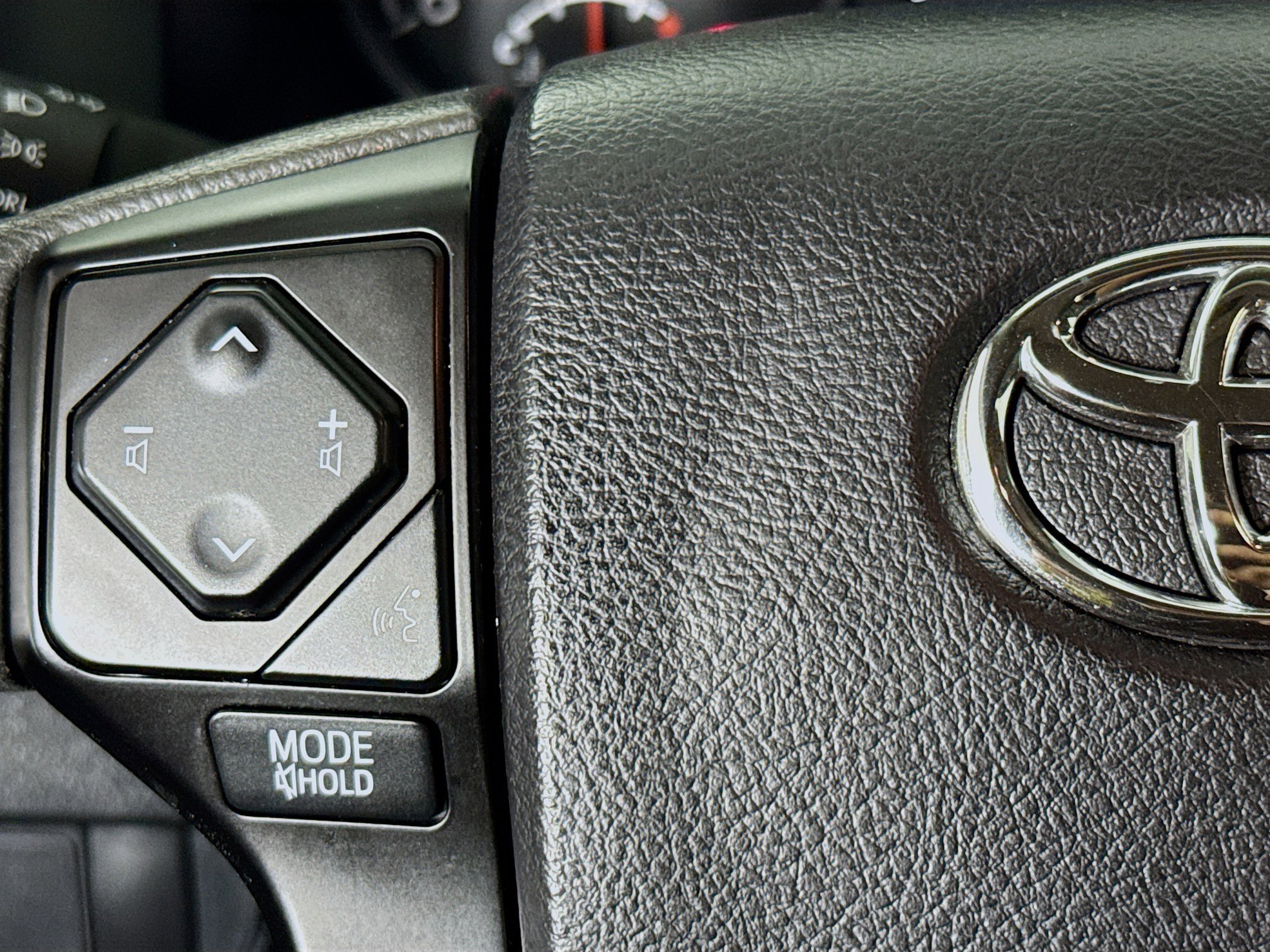 Used 2021 Toyota Tacoma SR w/ SR Convenience Package image 13