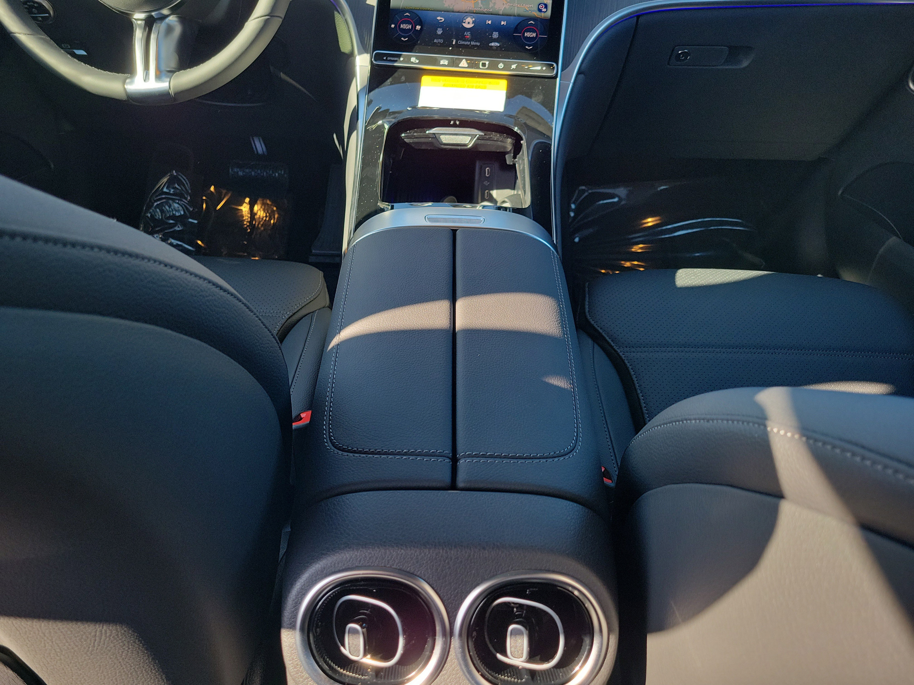 Certified 2026 Mercedes-Benz GLC 300 image 27