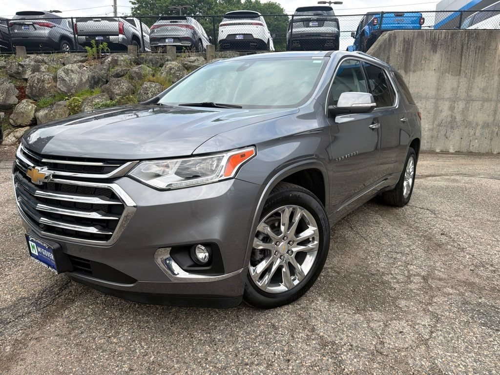 Used 2021 Chevrolet Traverse High Country w/ LPO, Floor Liner Package AWD/4WD image 2