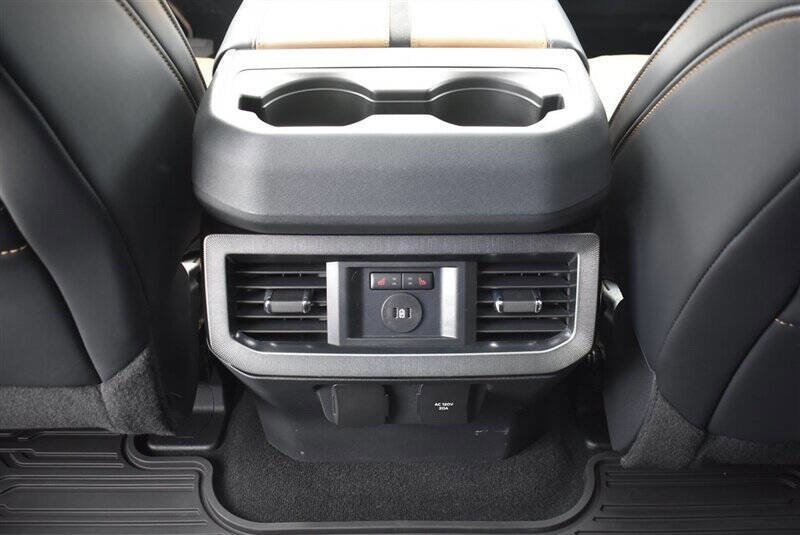 Used 2024 Ford F350 Platinum image 24