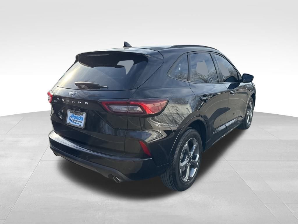 Used 2023 Ford Escape ST-Line w/ Tech Pack #1 image 8