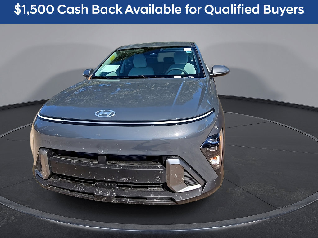 New 2027 Hyundai Kona SE FWD image 3
