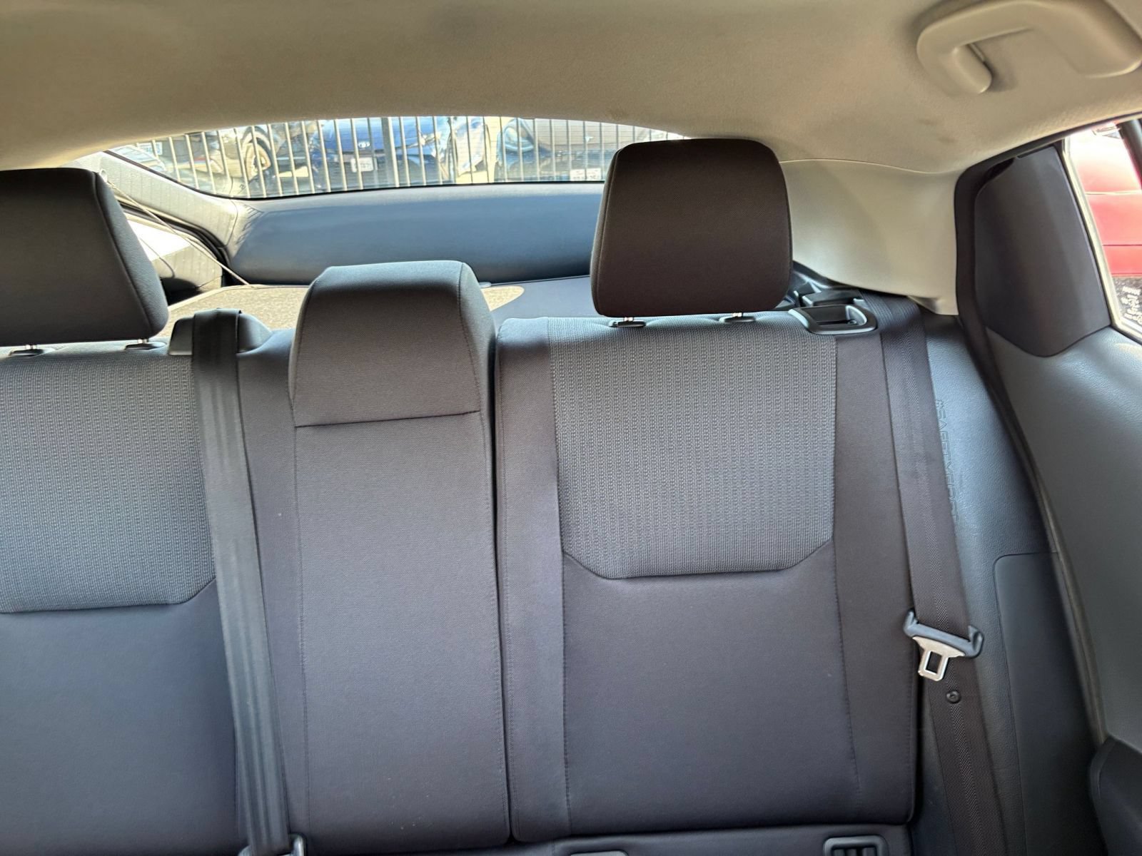 Used 2024 Toyota Prius LE FWD image 36