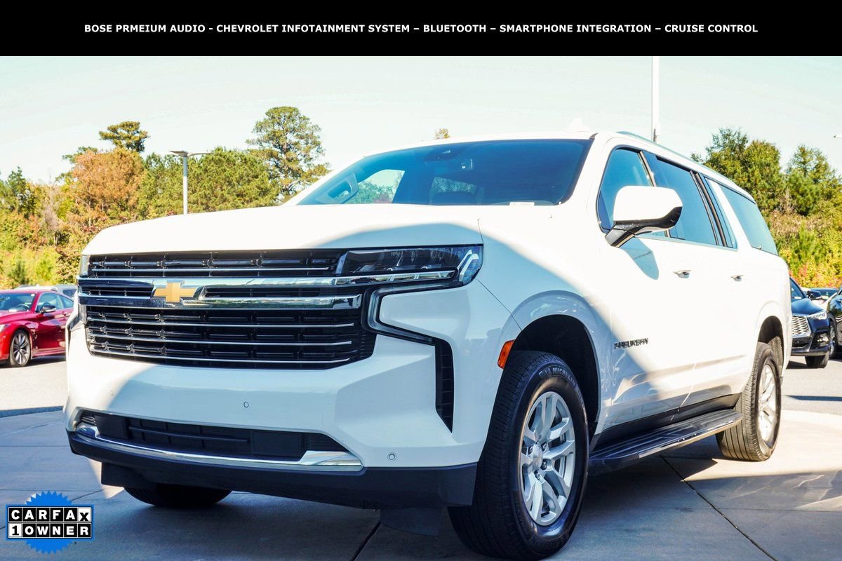 Used 2024 Chevrolet Suburban LT image 4