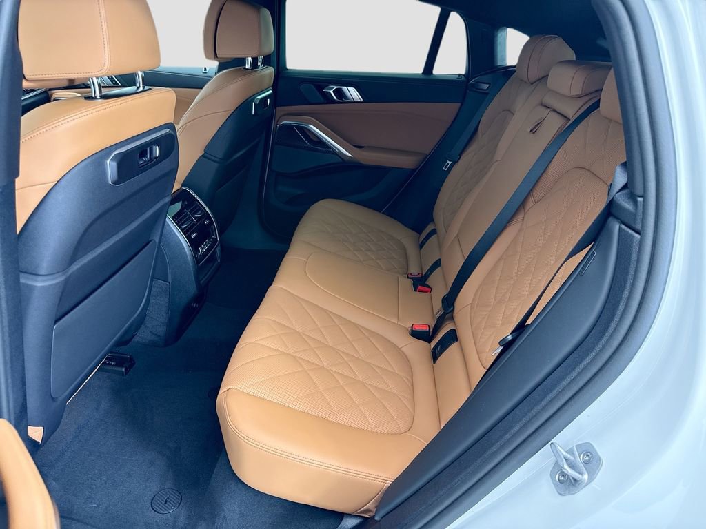 New 2027 BMW X6 M60i AWD/4WD image 20
