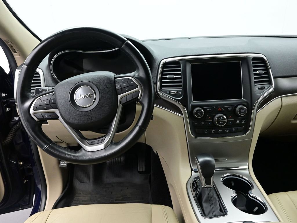 Used 2018 Jeep Grand Cherokee Limited image 16