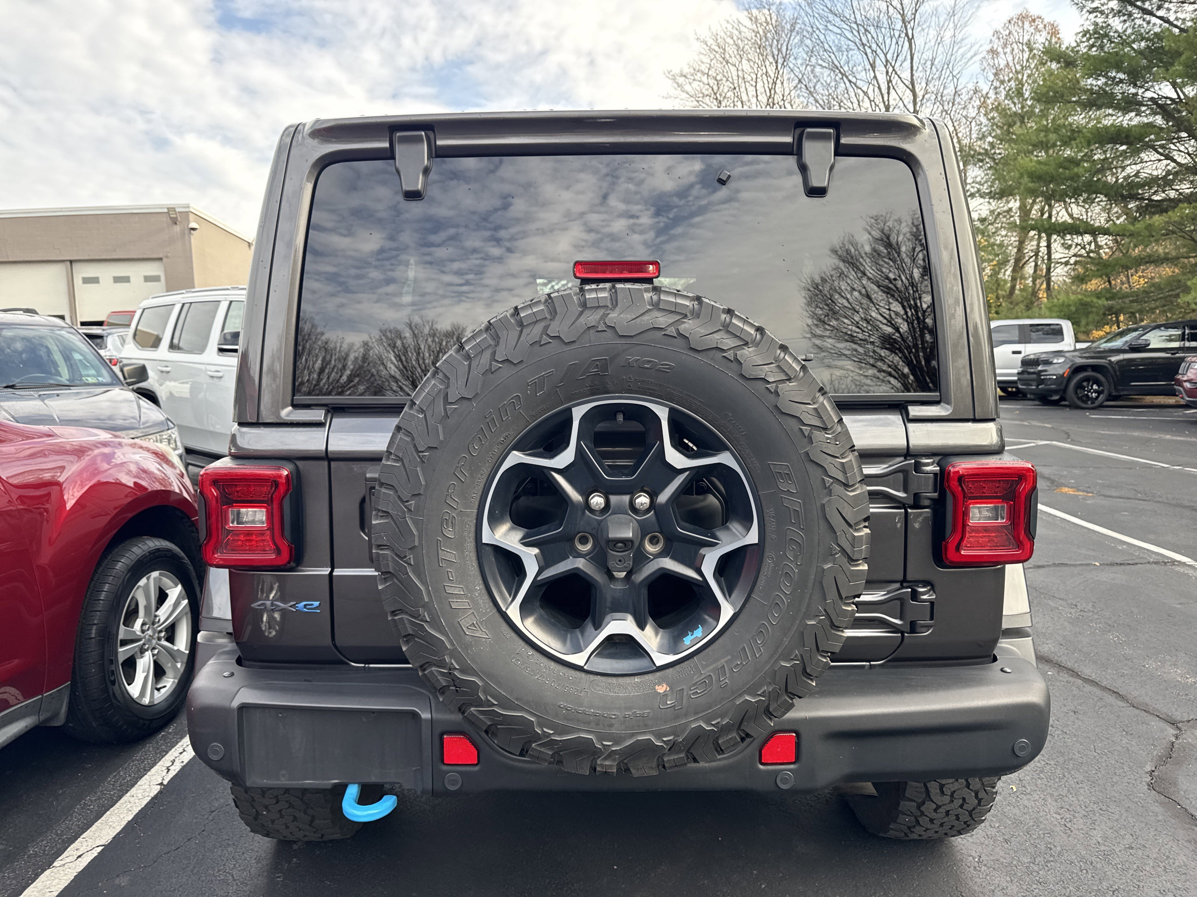 Certified 2022 Jeep Wrangler Unlimited Rubicon 4xe w/ Steel Bumper Group AWD/4WD image 5