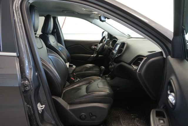 Used 2021 Jeep Cherokee Latitude Lux image 33