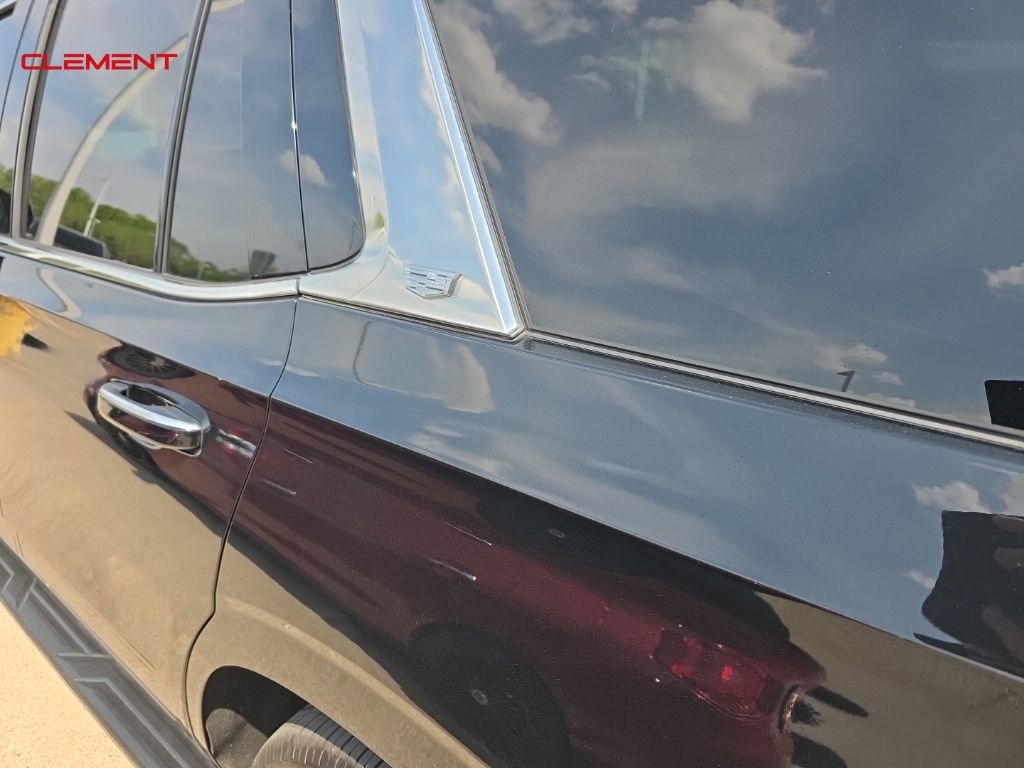 Used 2021 Cadillac Escalade Premium Luxury w/ Driver Assist Tech Package AWD/4WD image 19