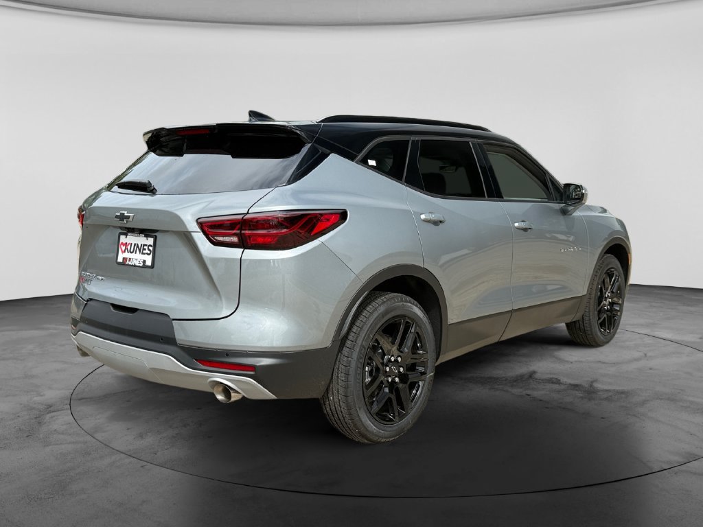 New 2026 Chevrolet Blazer LT w/ Sound & Technology Package AWD/4WD image 8