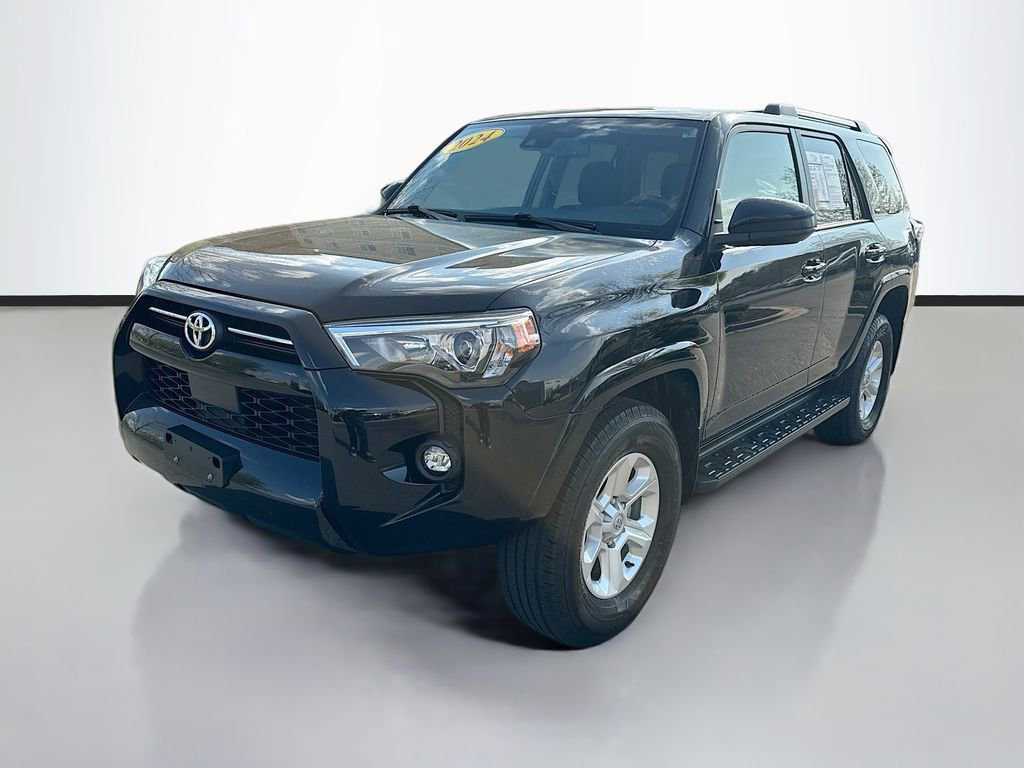 Used 2024 Toyota 4Runner SR5 image 3