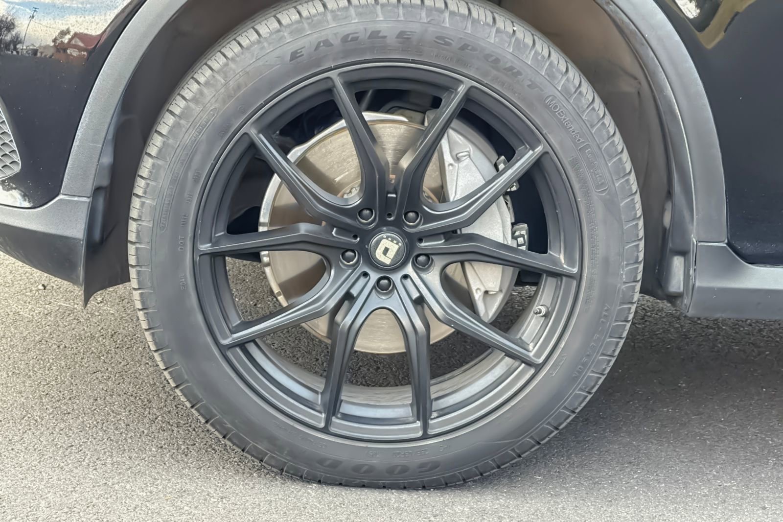 Used 2019 Mercedes-Benz GLC 300 4MATIC image 39