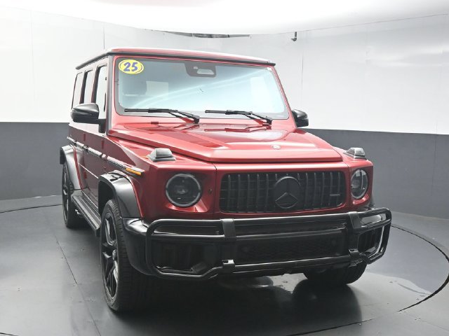 Used 2025 Mercedes-Benz G 63 AMG 4MATIC w/ AMG Night Package Plus image 2