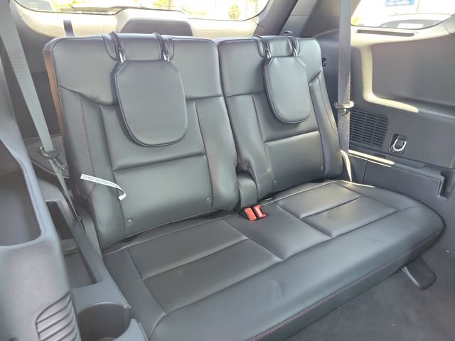 Used 2026 Ford Explorer ST-Line w/ ST-Line Street Pack RWD image 20