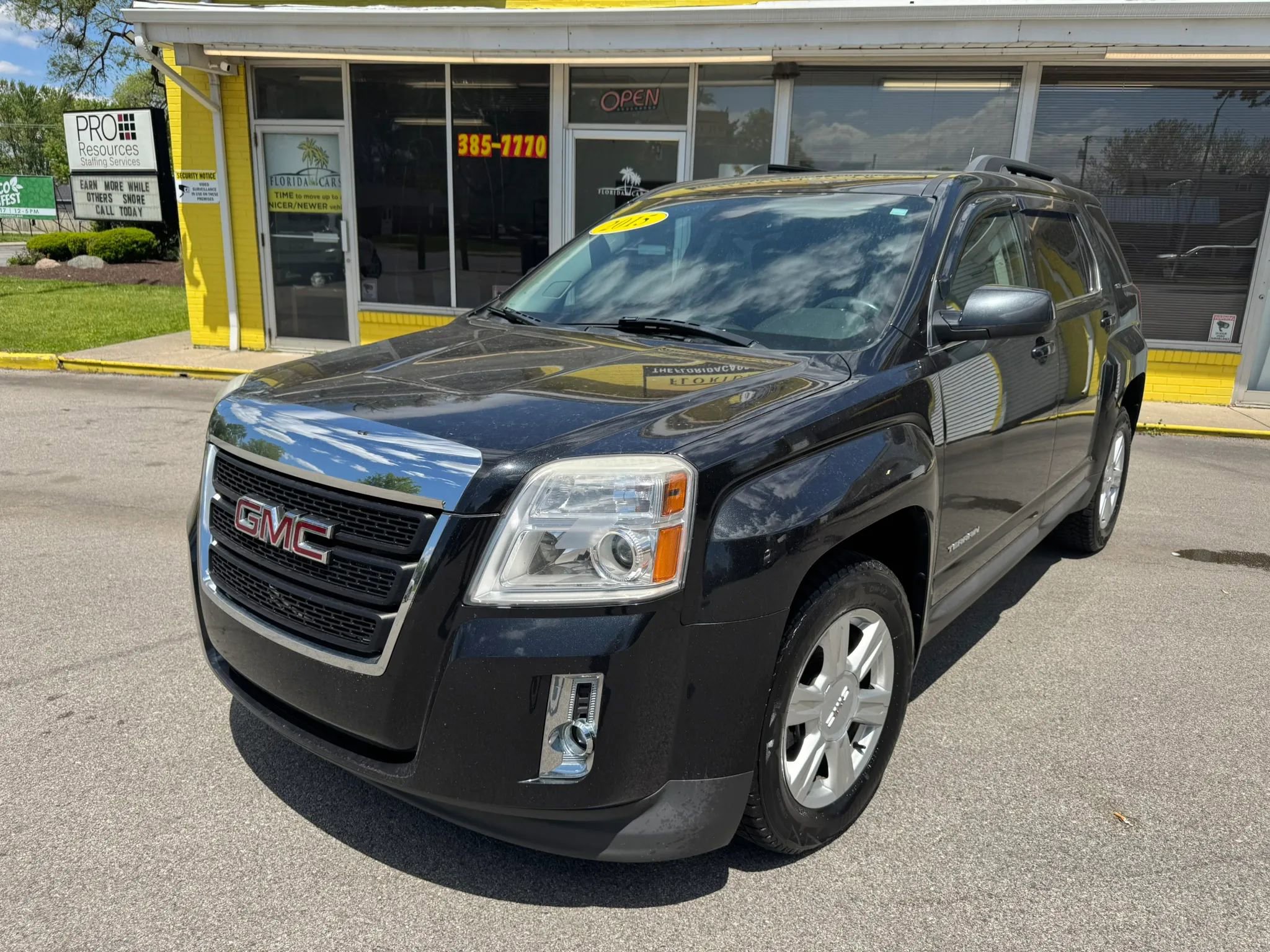 Used 2015 GMC Terrain SLT AWD/4WD image 2