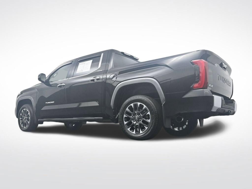 Used 2025 Toyota Tundra Limited AWD/4WD image 35