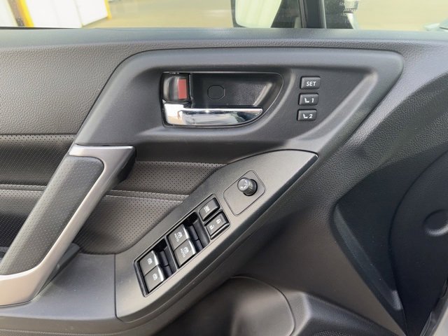 Used 2018 Subaru Forester 2.5i Touring image 16