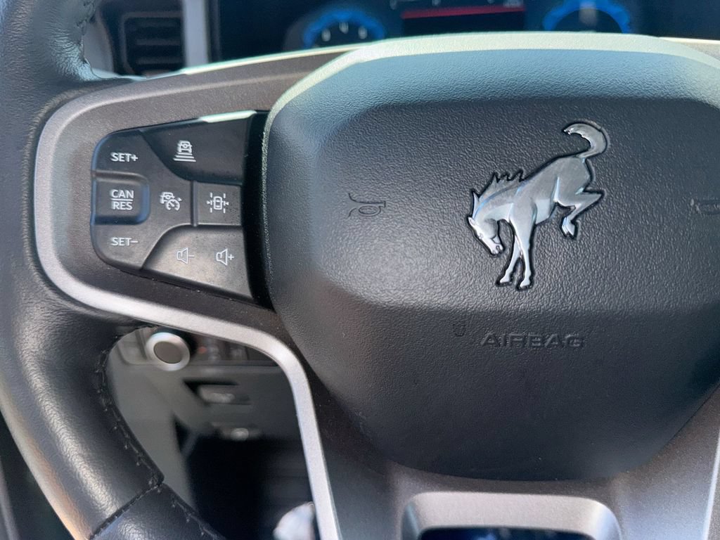 Used 2025 Ford Bronco Badlands AWD/4WD image 17