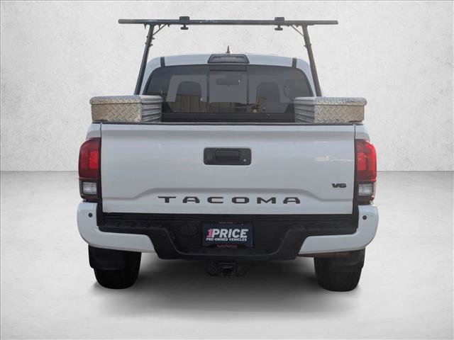 Used 2019 Toyota Tacoma TRD Off-Road image 6