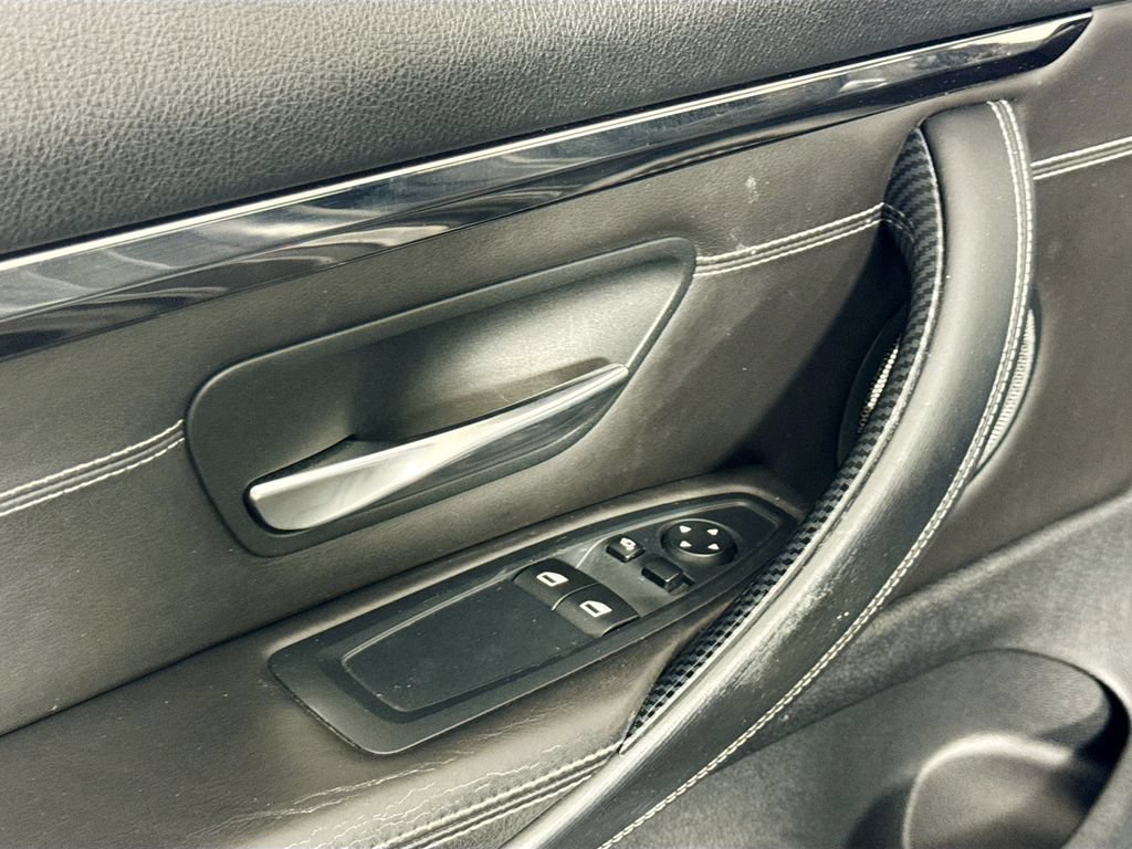 Used 2016 BMW M4 Coupe RWD image 22