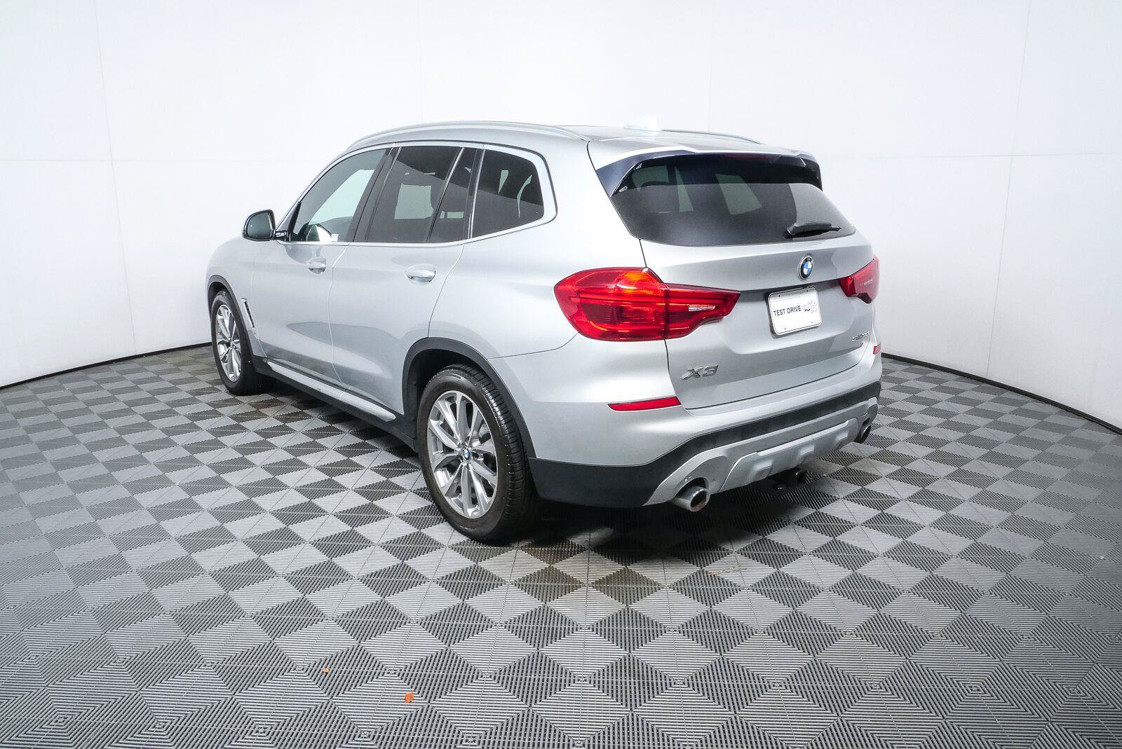 Used 2019 BMW X3 sDrive30i w/ Driving Assistance Package RWD image 28