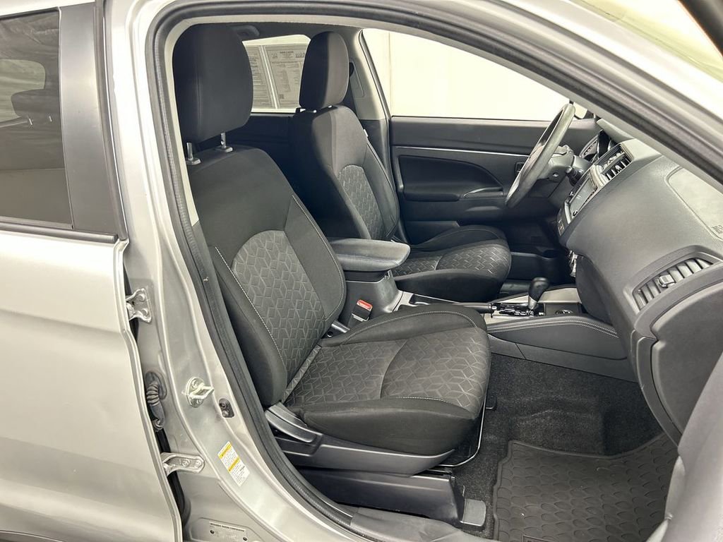 Used 2021 Mitsubishi Outlander Sport ES AWD/4WD image 22