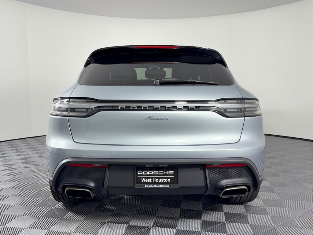 New 2026 Porsche Macan AWD/4WD image 11