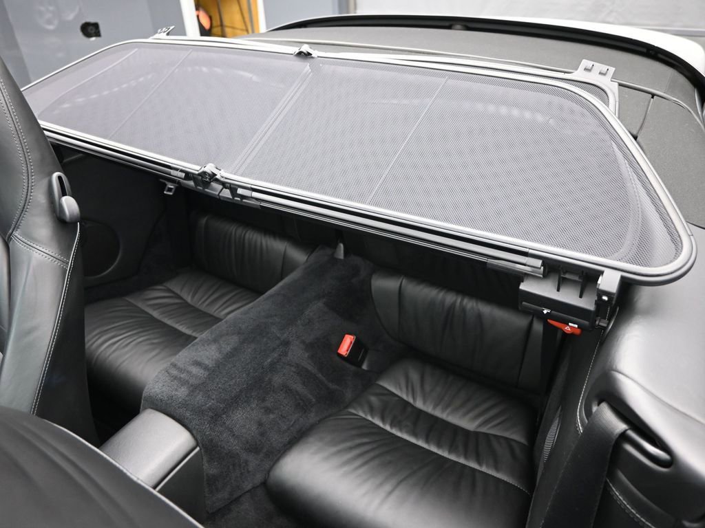 Used 2004 Porsche 911 Turbo image 25