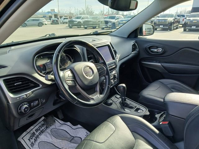 Used 2021 Jeep Cherokee Latitude Lux w/ Comfort/Convenience Group image 10