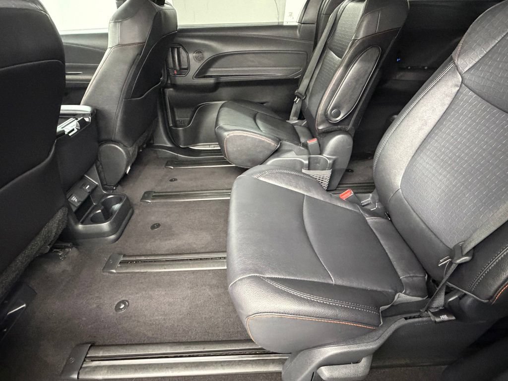 Certified 2023 Toyota Sienna XSE w/ XSE Plus Package AWD/4WD image 40