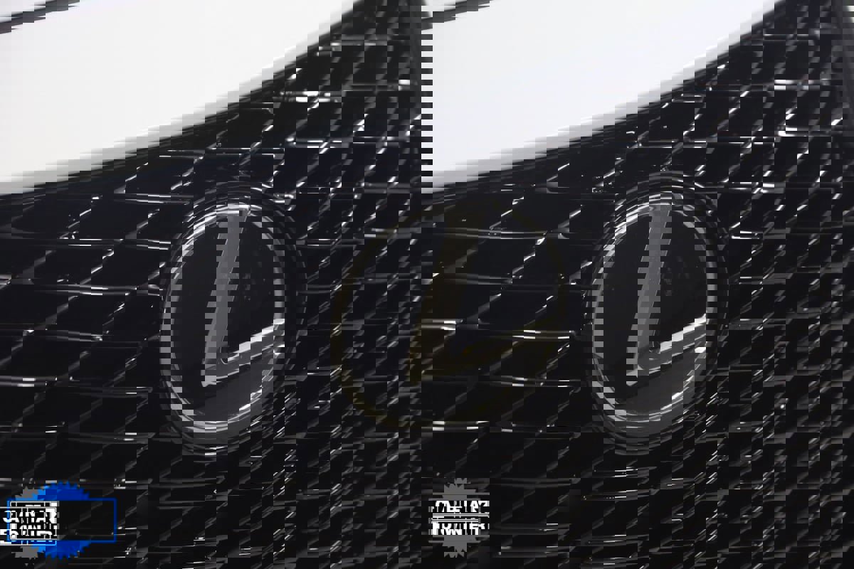 Used 2023 Lexus IS 350 F Sport image 16