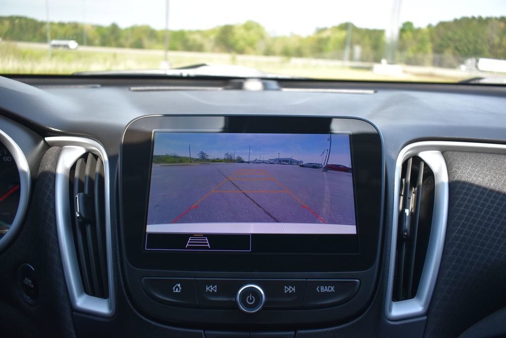 Used 2023 Chevrolet Malibu RS FWD image 17