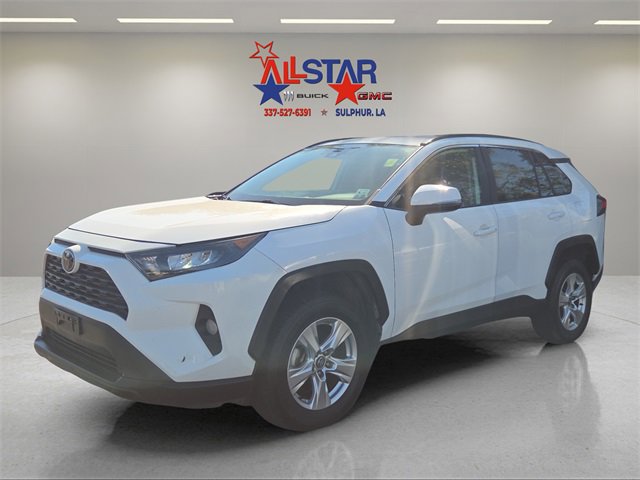 Used 2021 Toyota RAV4 XLE image 3