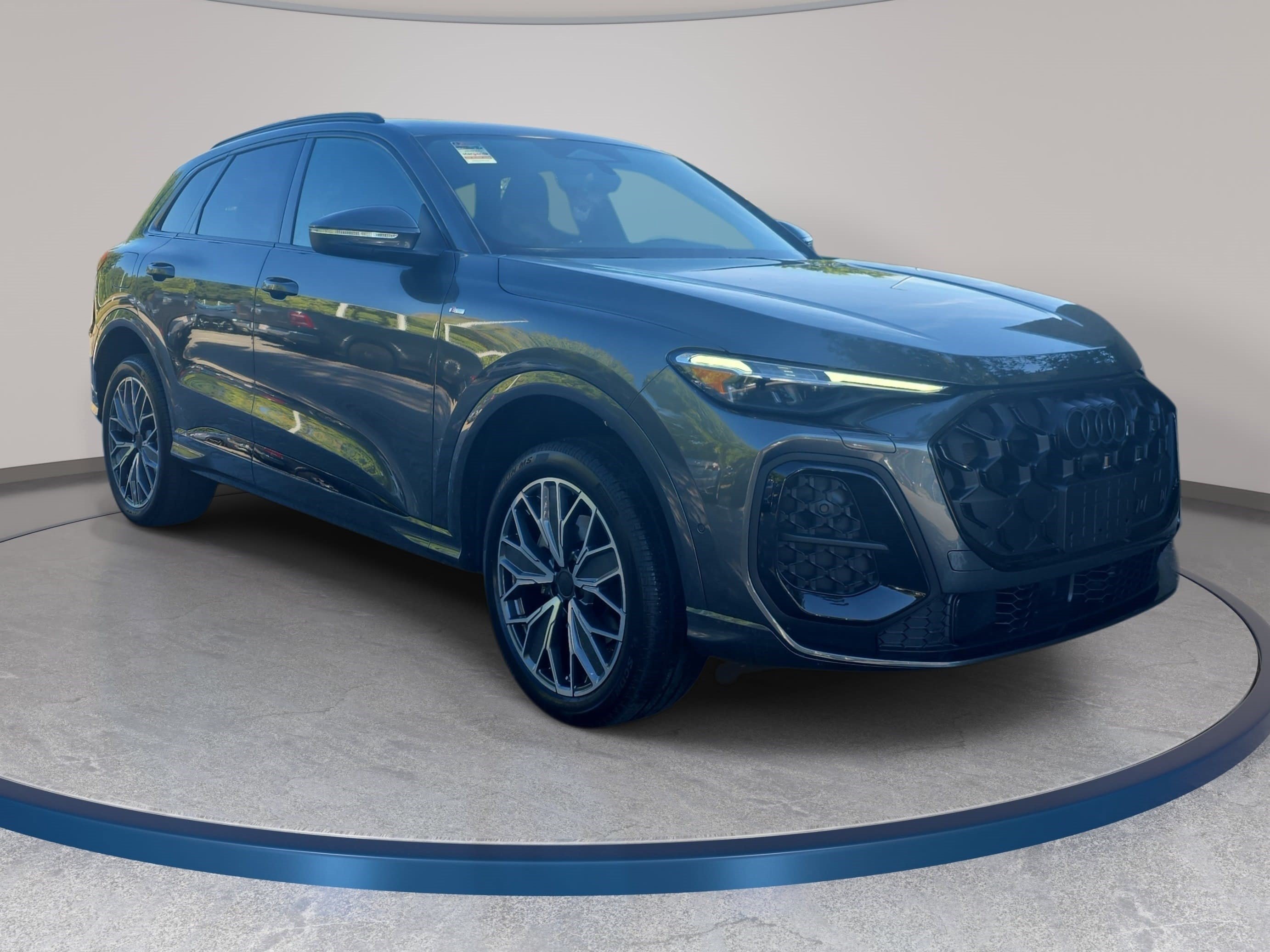 New 2026 Audi Q5 Premium Plus AWD/4WD image 3