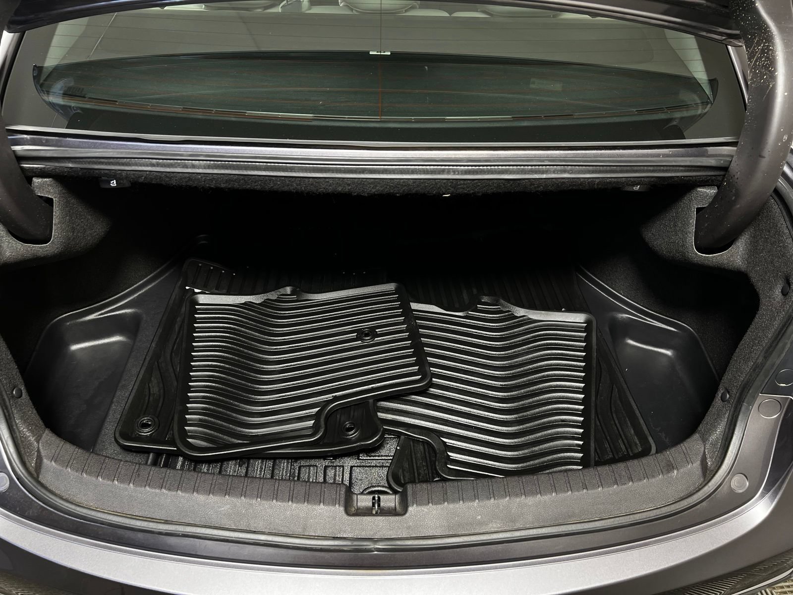 Used 2019 Acura TLX w/ Technology Package AWD/4WD image 28